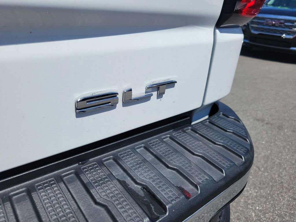 Used 2024 GMC Sierra 1500 SLT w/ SLT Premium Package RWD image 9