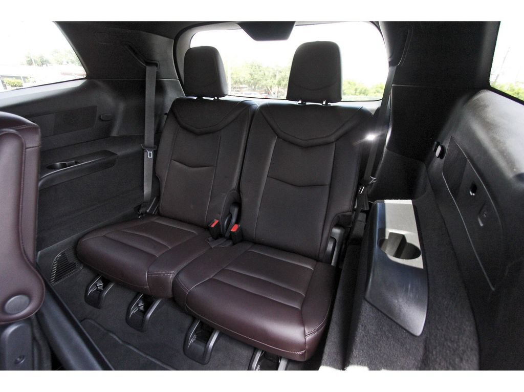 Used 2023 Cadillac XT6 Premium Luxury FWD image 15