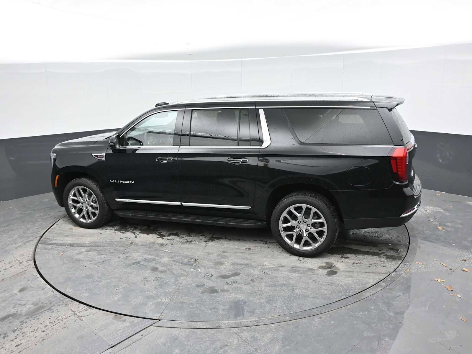 New 2026 GMC Yukon XL Elevation image 26