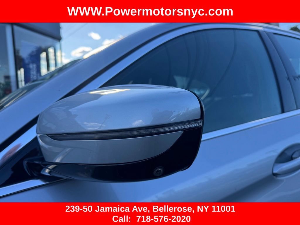 Used 2019 BMW 530e xDrive w/ Premium Package AWD/4WD image 16