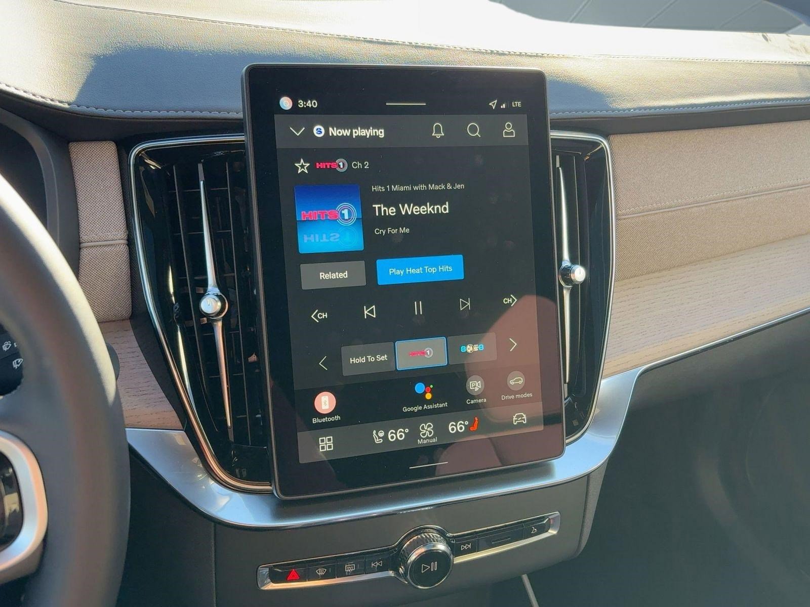 New 2026 Volvo XC90 B5 Plus w/ Protection Package AWD/4WD image 25