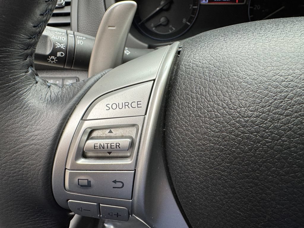Used 2016 Nissan Altima 2.5 SR FWD image 14