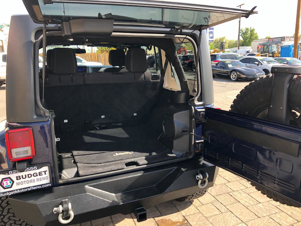 Used 2013 Jeep Wrangler Unlimited Sahara w/ Trailer Tow Group AWD/4WD image 40