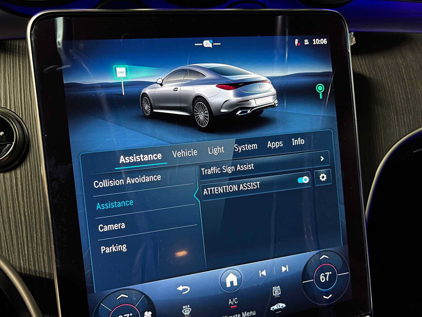 New 2026 Mercedes-Benz CLE 300 4MATIC Coupe image 34
