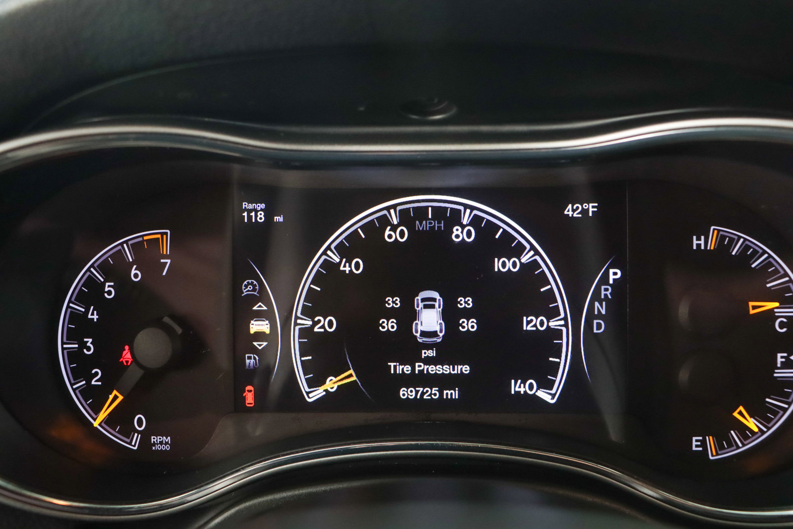 Used 2021 Jeep Grand Cherokee Laredo X image 15