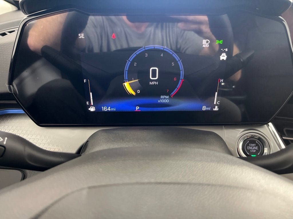 New 2026 Chevrolet Trax LT w/ LT Convenience Package FWD image 25