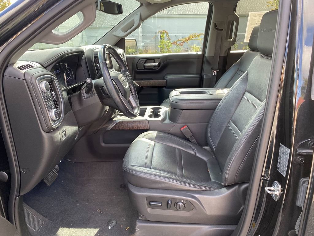 Used 2019 GMC Sierra 1500 Denali w/ Driver Alert Package II AWD/4WD image 12