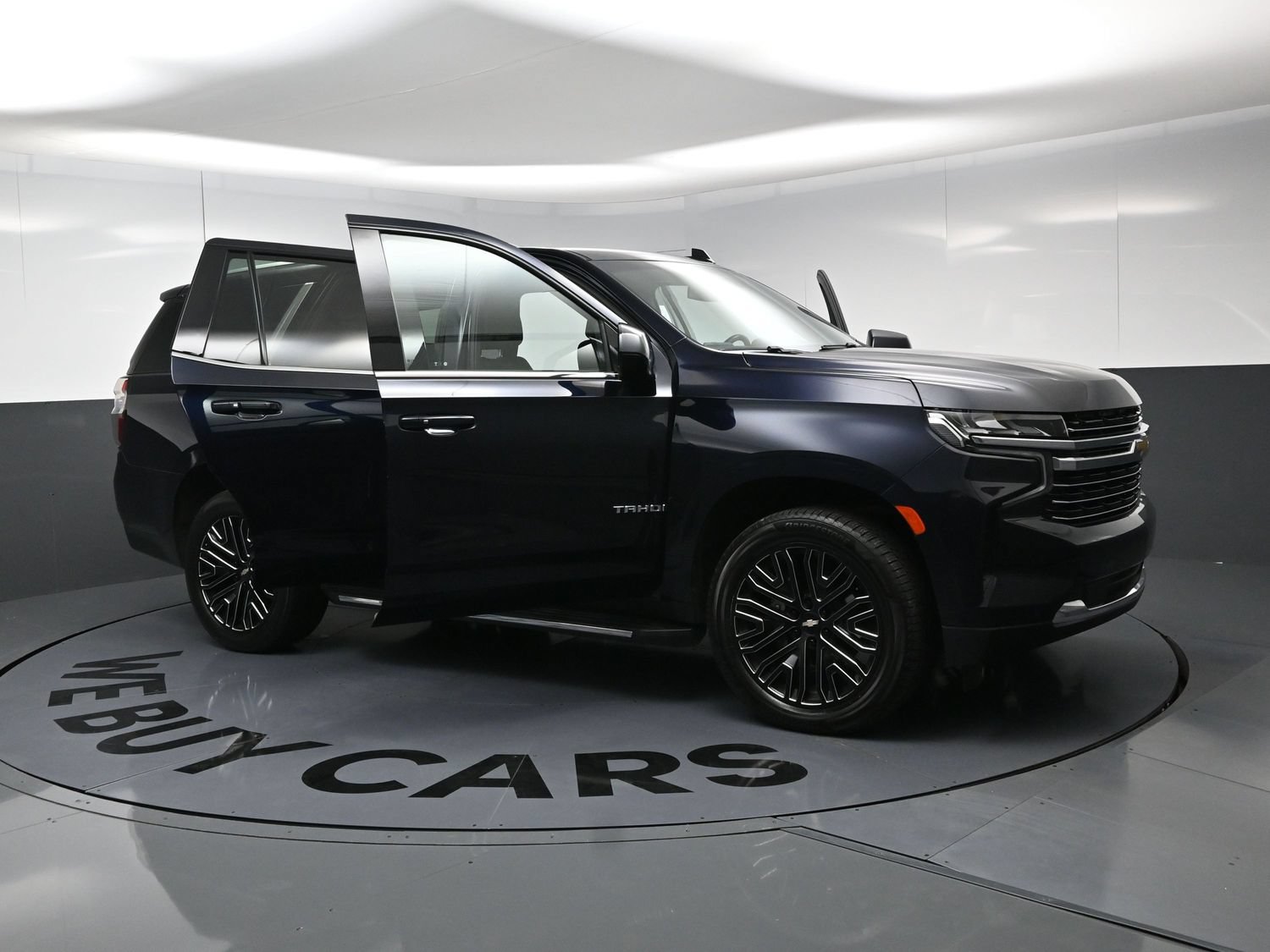 Used 2022 Chevrolet Tahoe LT AWD/4WD image 24