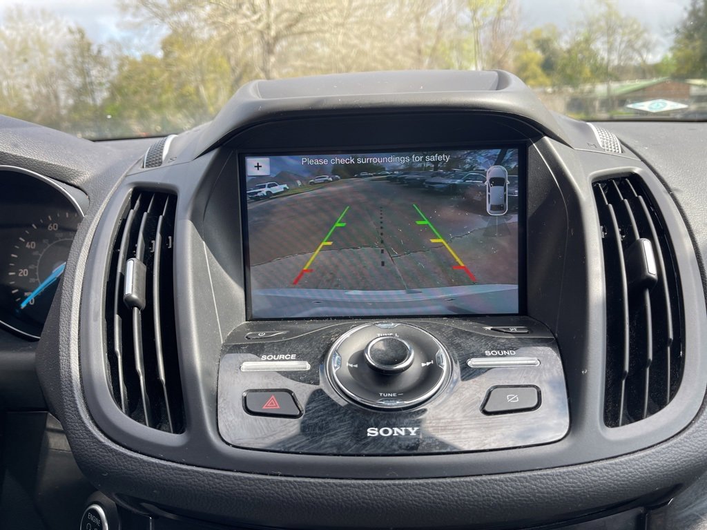 Used 2019 Ford Escape Titanium image 15