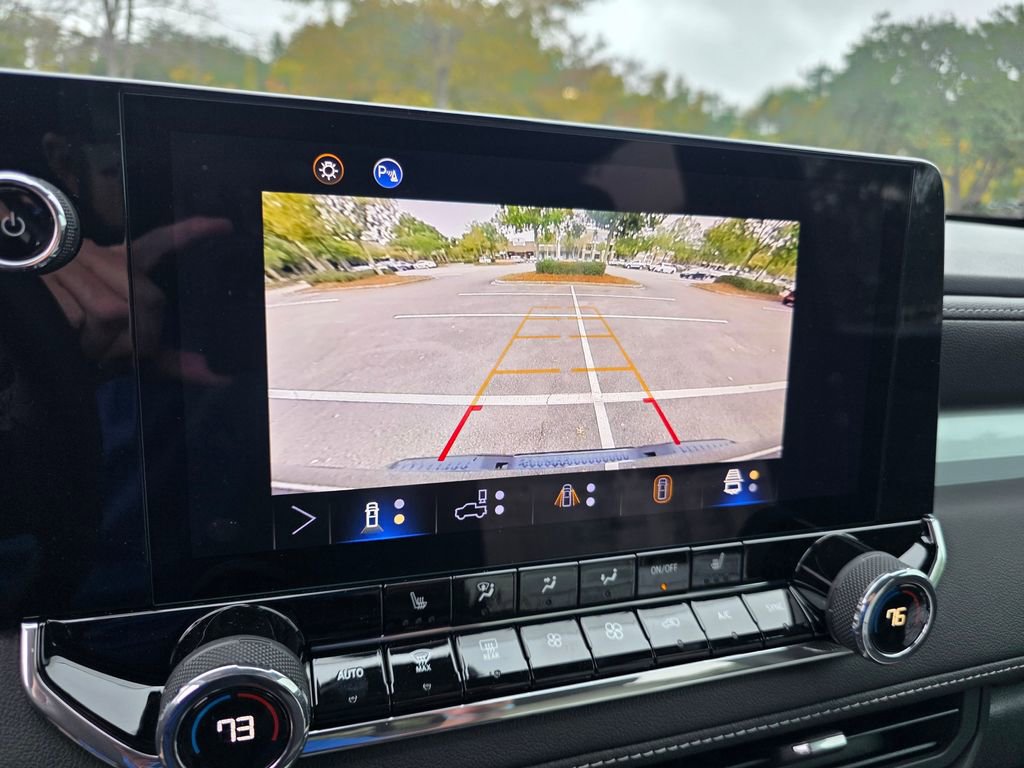 New 2025 Chevrolet Colorado LT w/ LT Convenience Package image 13