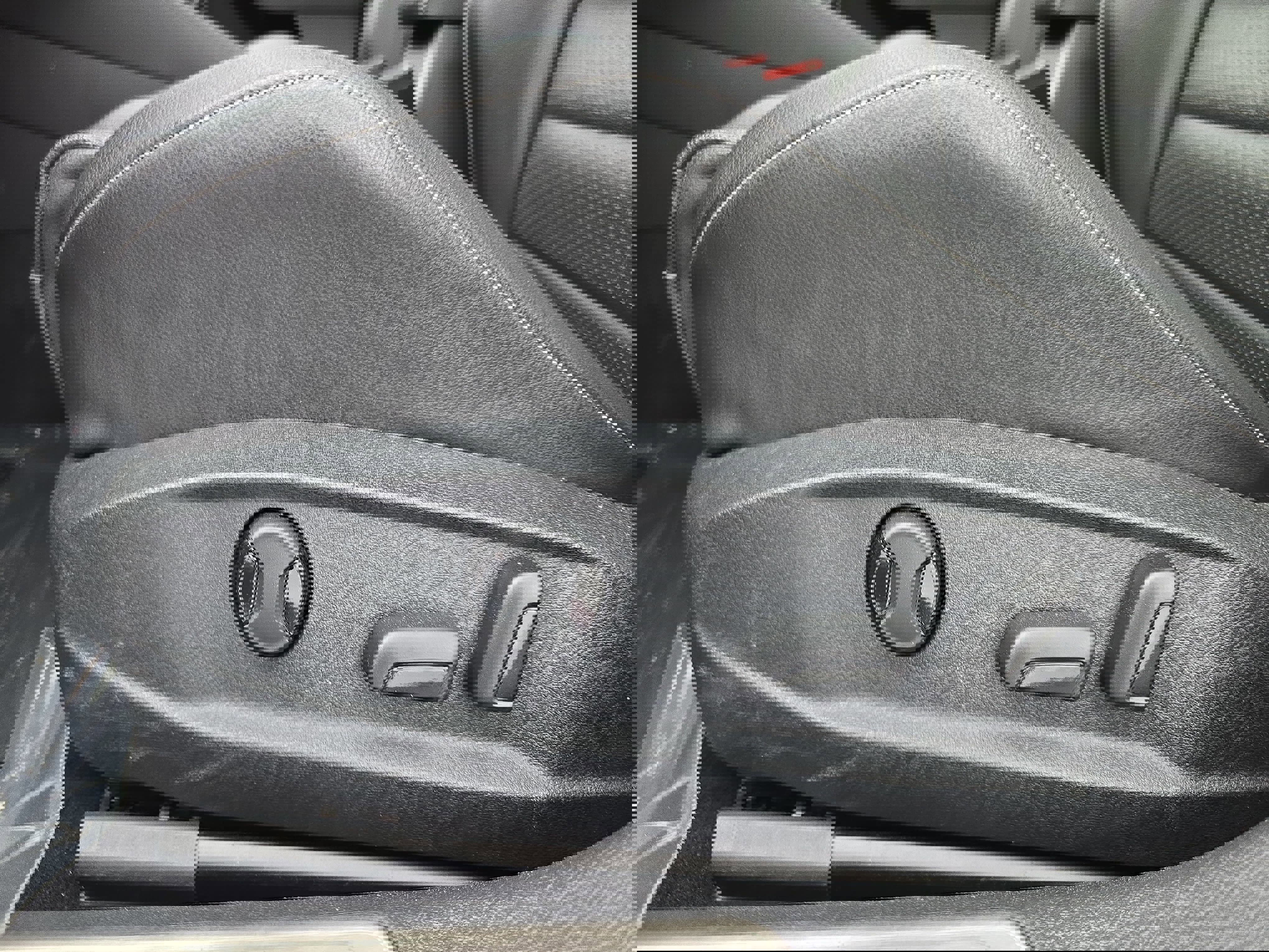 Used 2019 Volkswagen Golf R 4-Door image 28