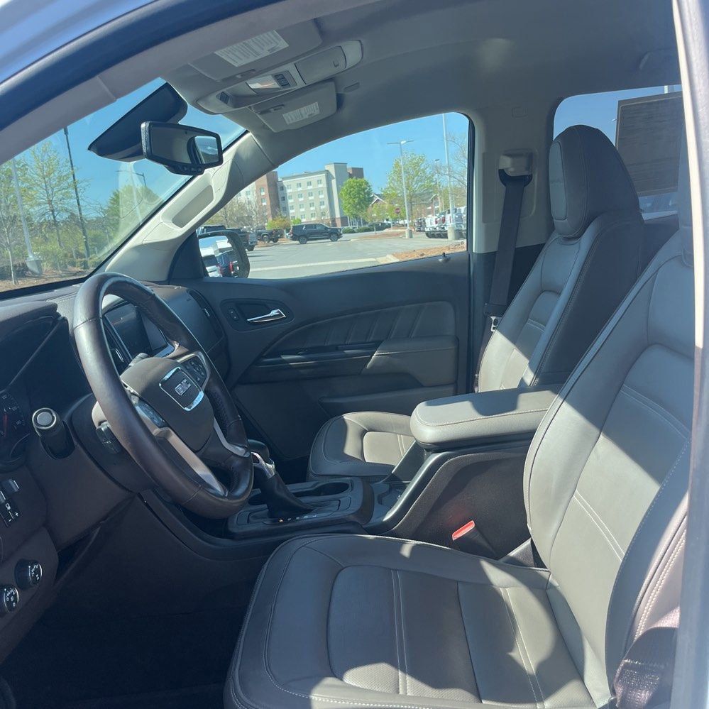 Used 2022 GMC Canyon Denali image 6