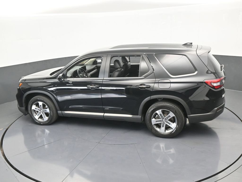 Used 2025 Honda Pilot EX-L image 50