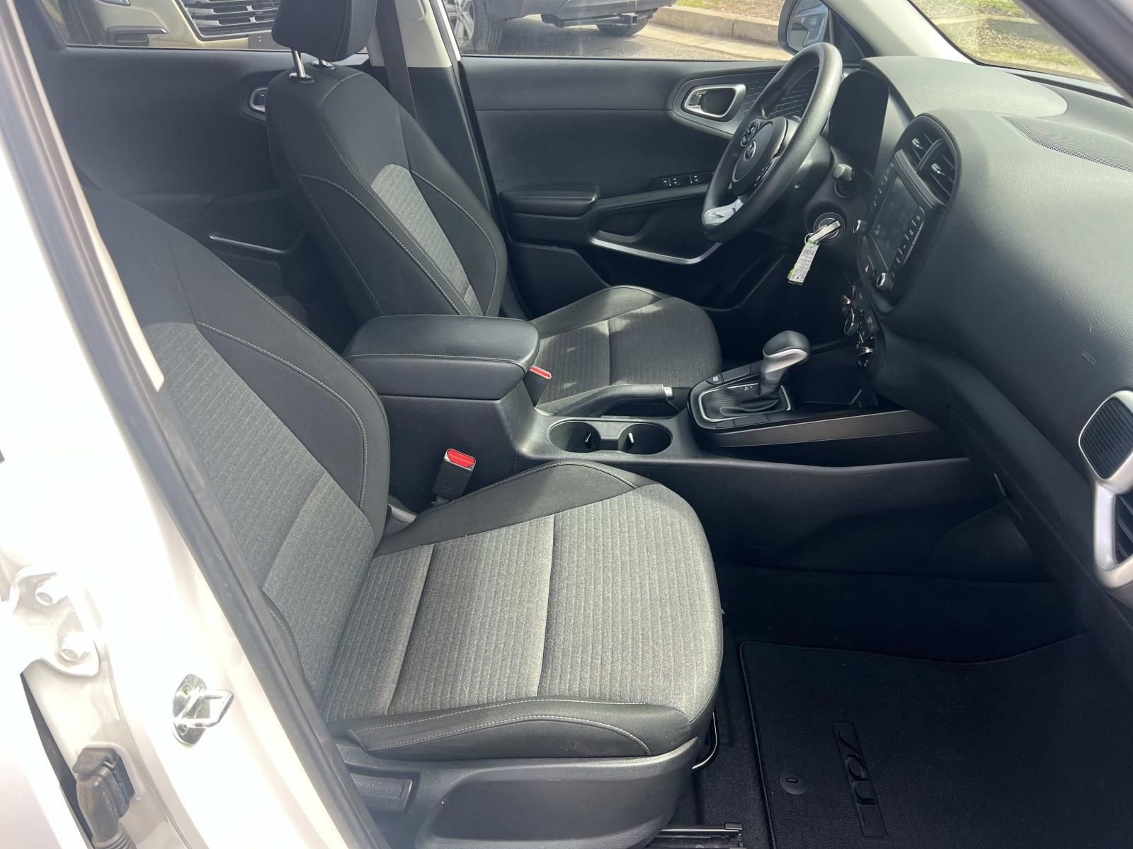 Used 2021 Kia Soul S image 13