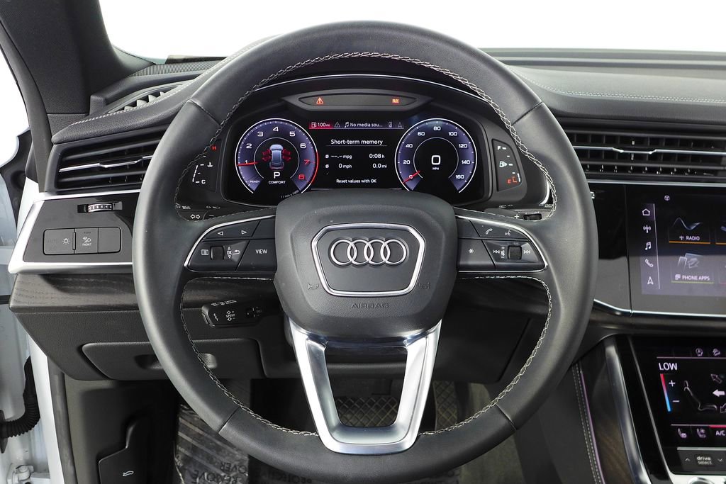 Used 2023 Audi Q8 Premium Plus w/ Premium Plus Package image 26