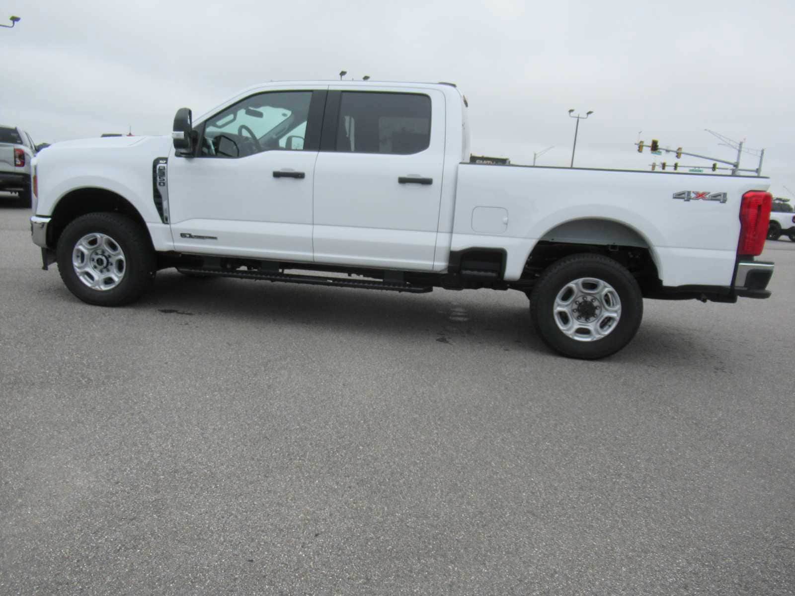 New 2026 Ford F350 XLT AWD/4WD image 8