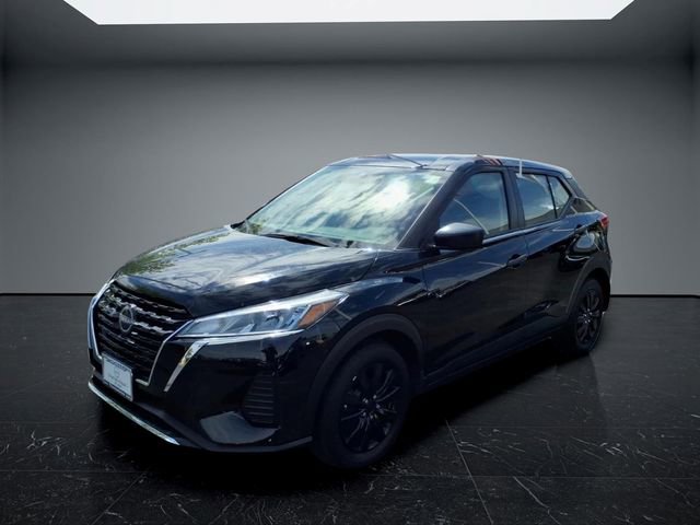 Certified 2025 Nissan Kicks Play S FWD image 7