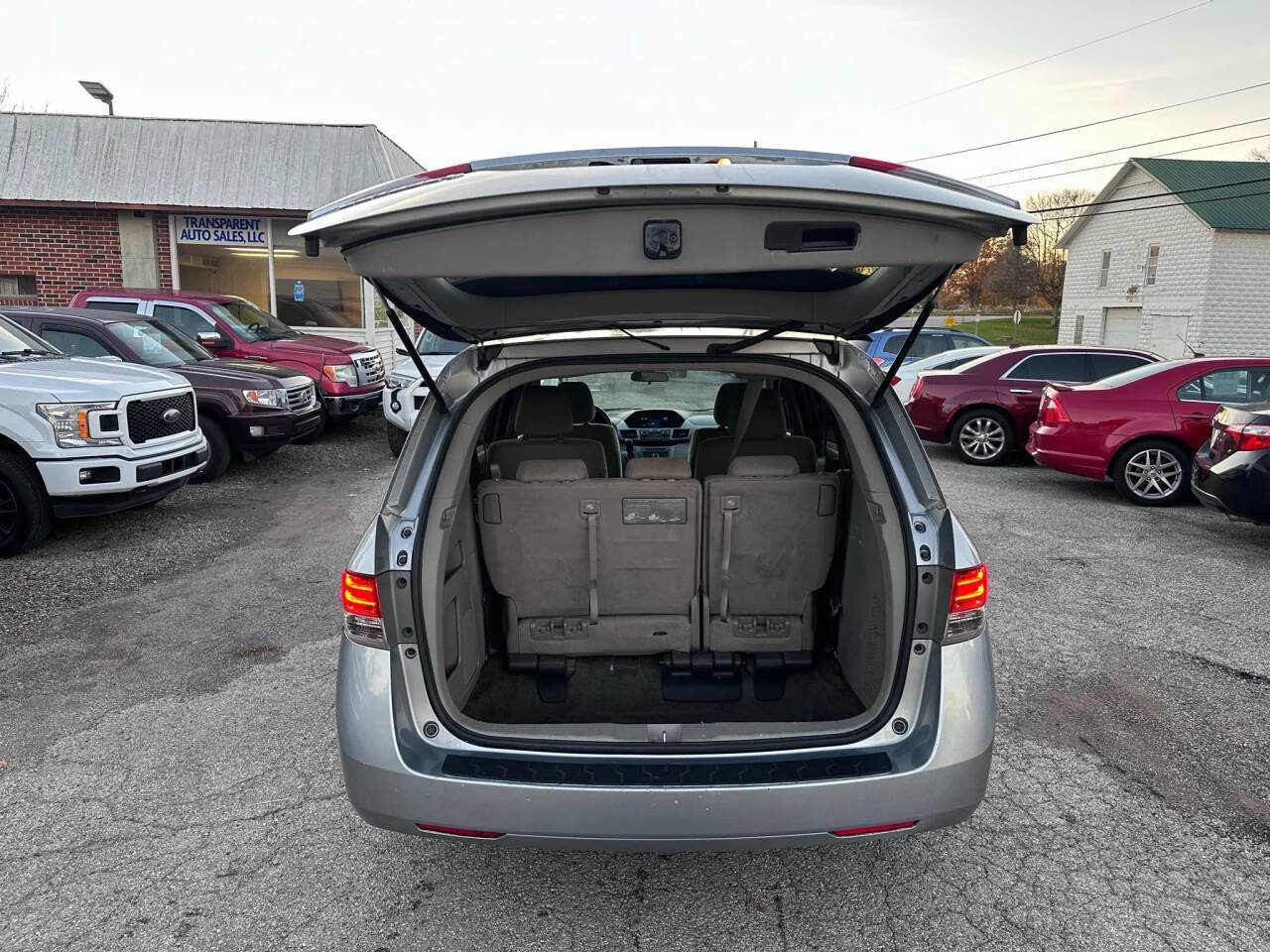 Used 2016 Honda Odyssey LX image 16