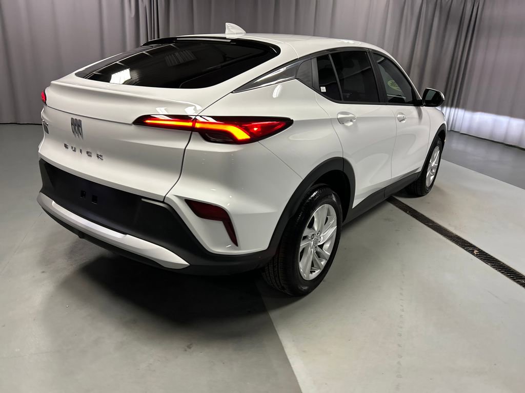 Used 2025 Buick Envista Preferred w/ Convenience I Package image 7