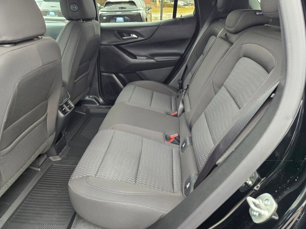 New 2026 Chevrolet Equinox LT w/ LPO, Floor Liner Package image 12