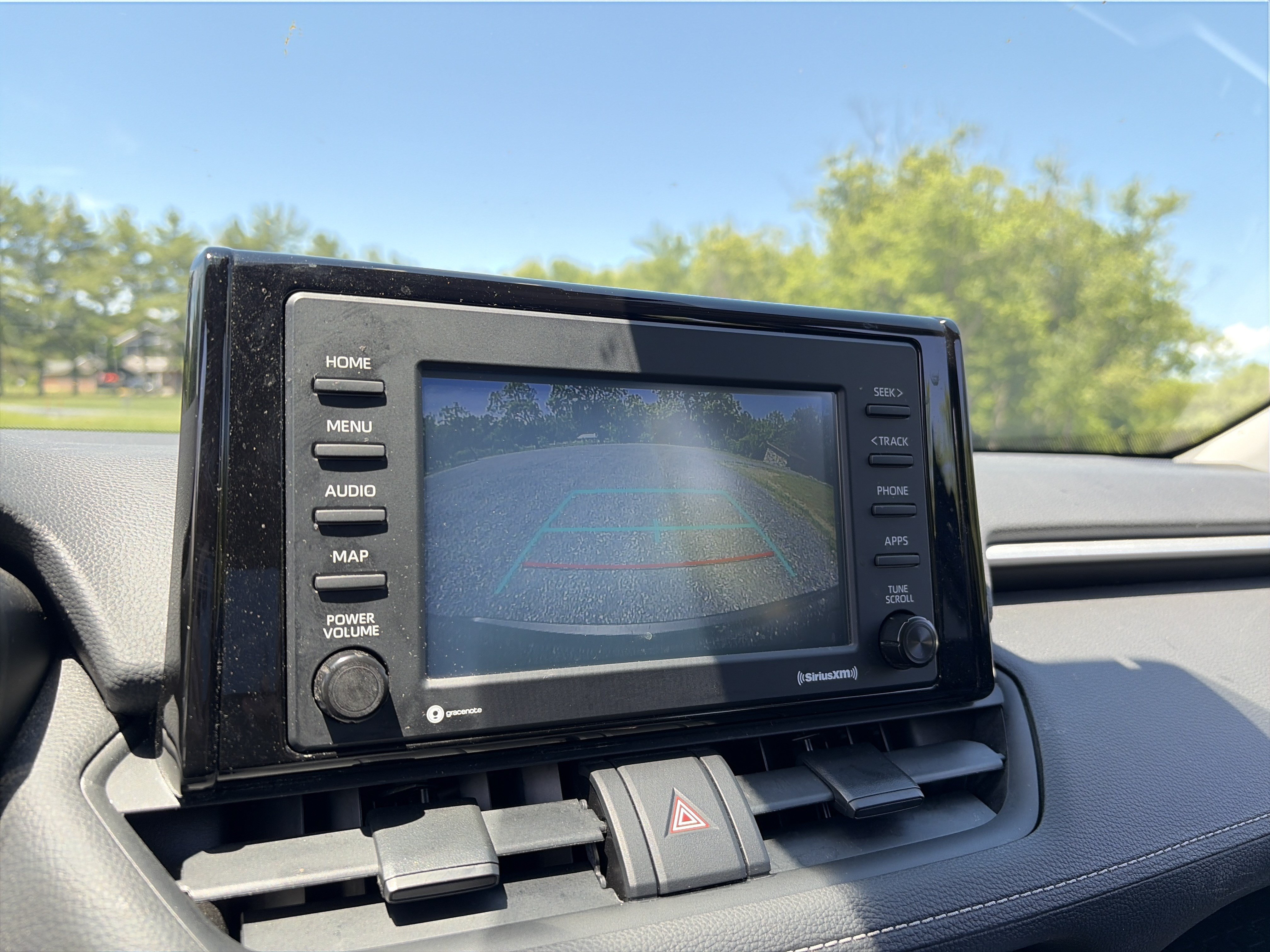 Used 2021 Toyota RAV4 XLE w/ XLE Grade Weather Package AWD/4WD image 35