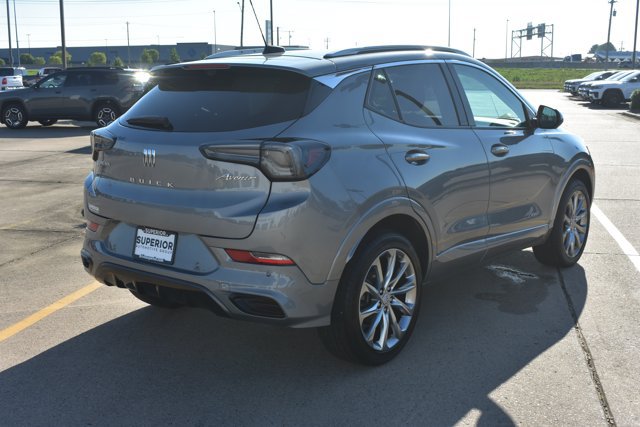 Used 2024 Buick Encore GX Avenir w/ Avenir Technology Package AWD/4WD image 5
