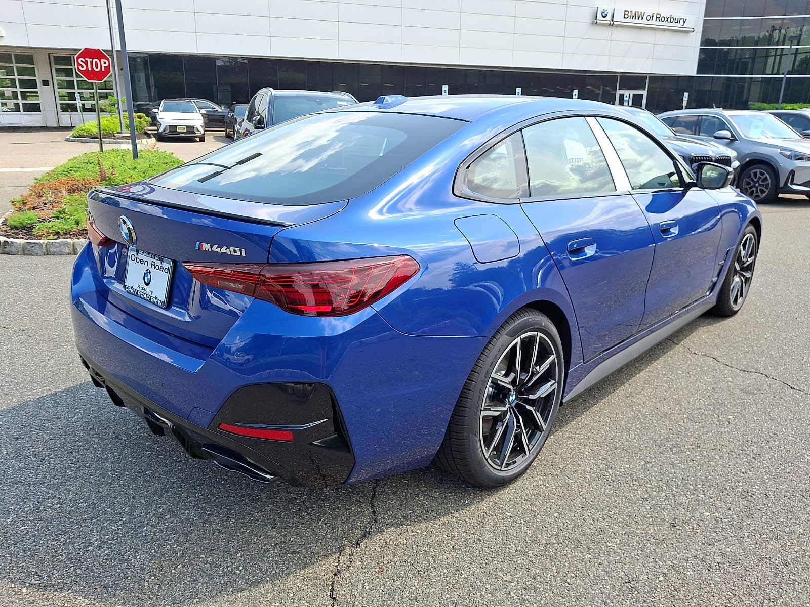 New 2026 BMW 440i xDrive w/ Premium Package AWD/4WD image 4