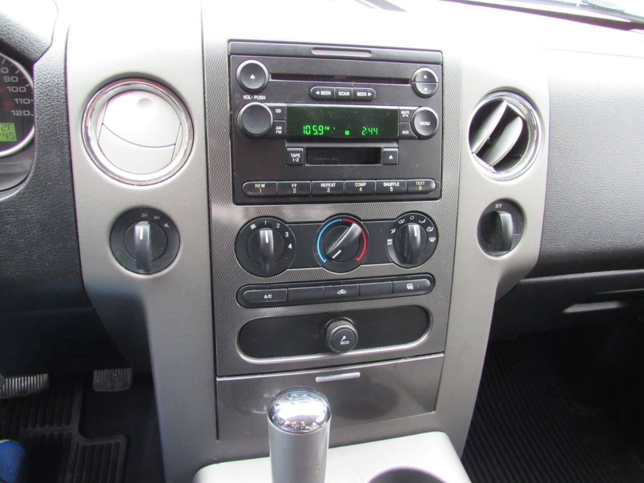 Used 2005 Ford F150 XLT AWD/4WD image 20