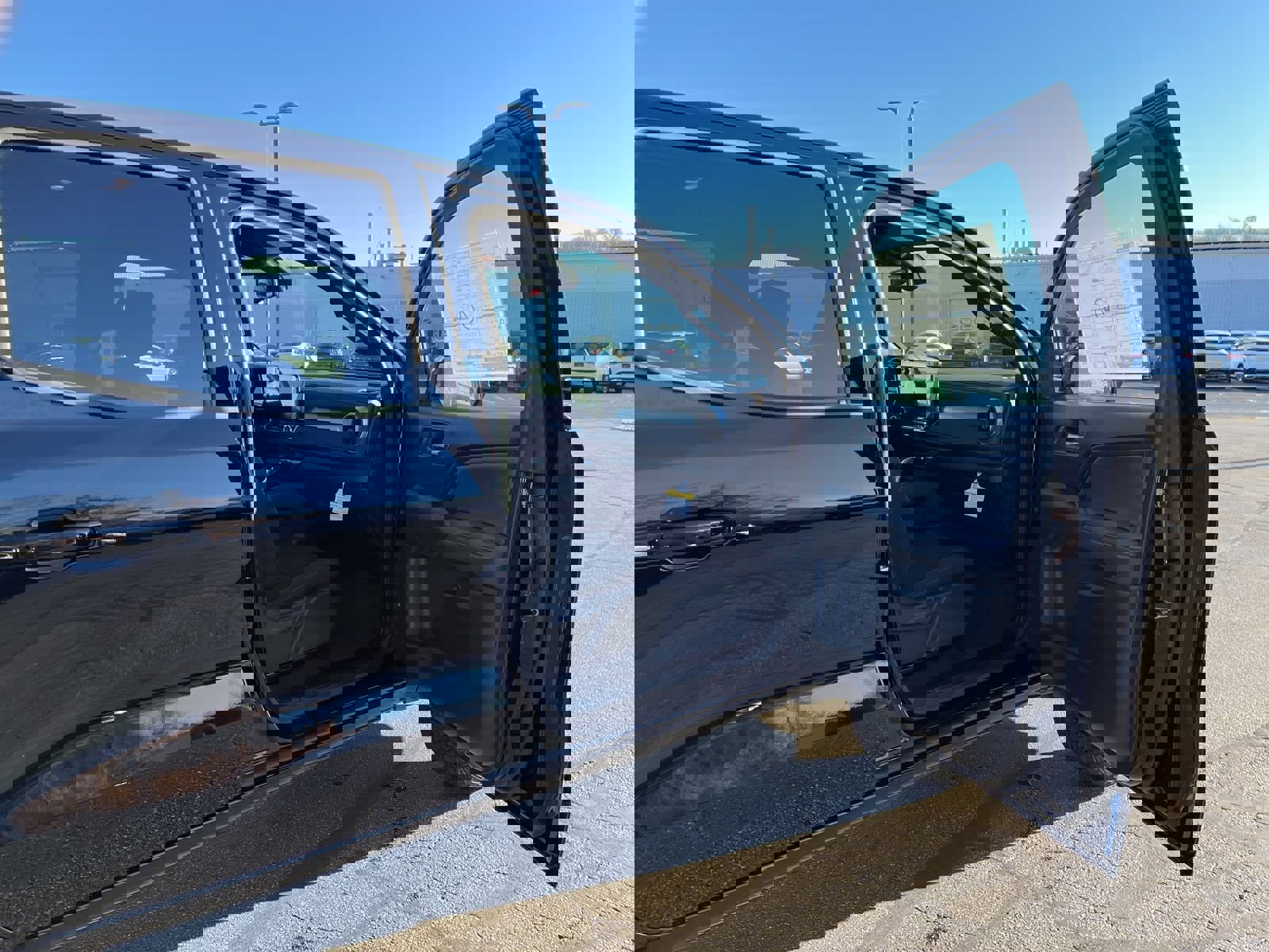 New 2026 Chevrolet Colorado LT image 19