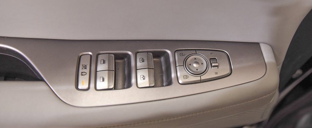 Used 2022 Hyundai Palisade SEL w/ Premium Package image 13