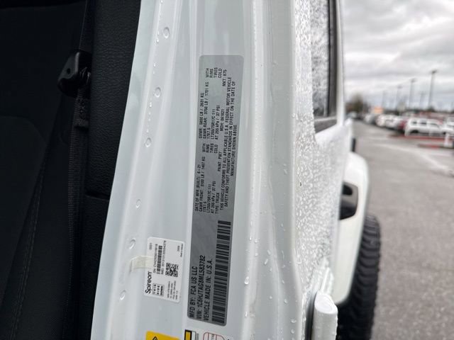 Used 2021 Jeep Gladiator Willys image 28