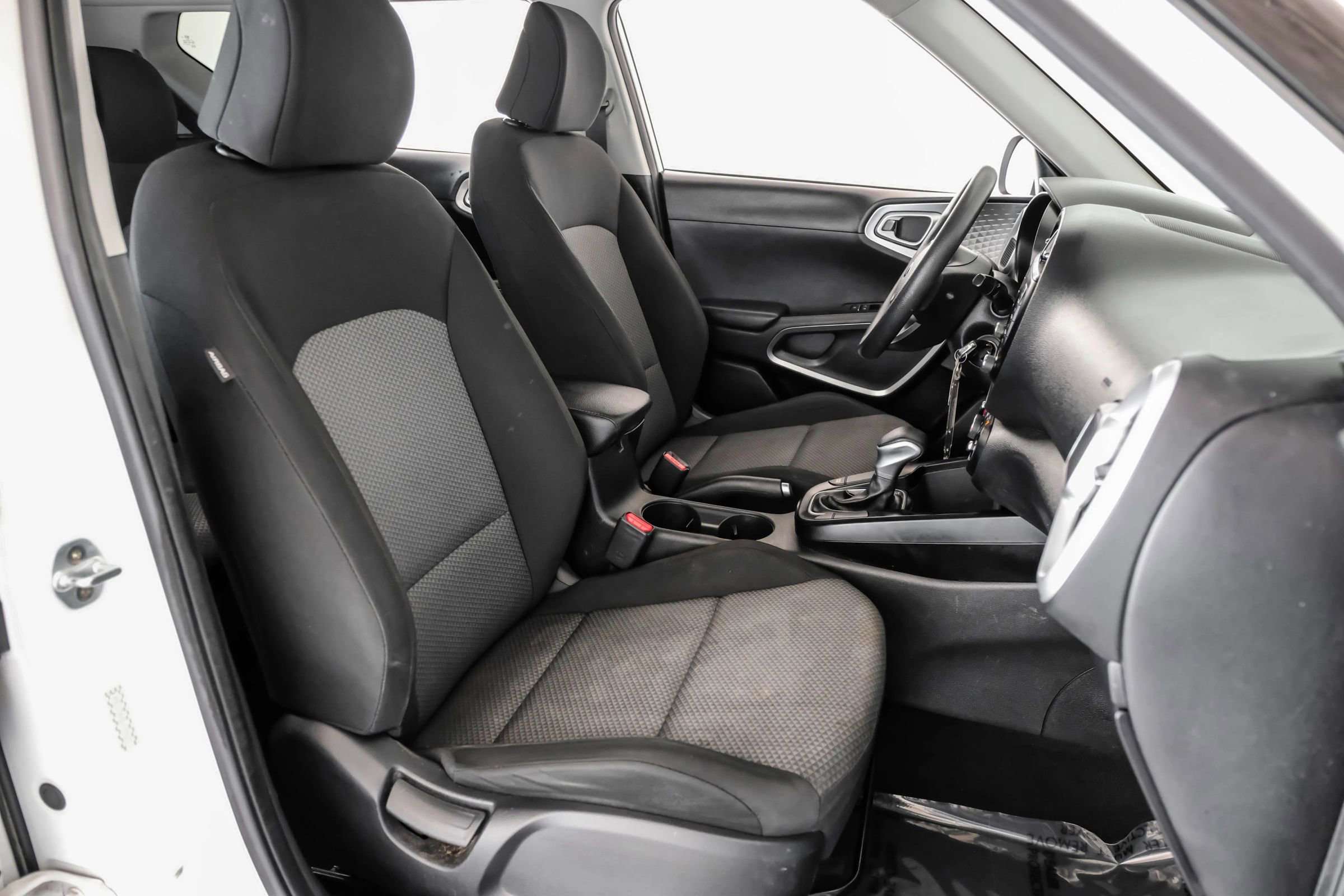 Used 2020 Kia Soul LX image 34