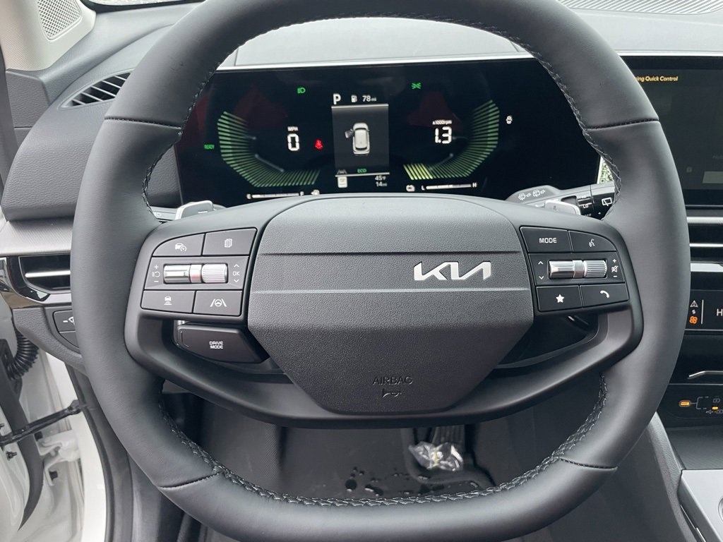 New 2026 Kia Sportage LX image 11