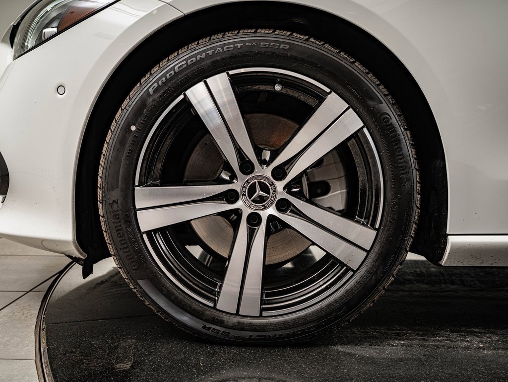 Certified 2025 Mercedes-Benz C 300 4MATIC Sedan image 14