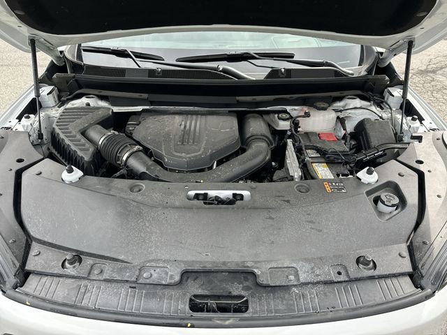 Used 2025 Buick Enclave Sport Touring image 19