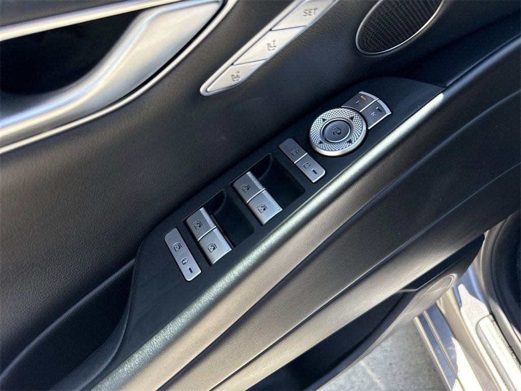 Used 2023 Genesis G80 2.5T image 18