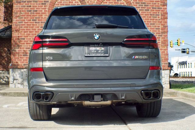 Used 2024 BMW X5 M60i AWD/4WD image 6