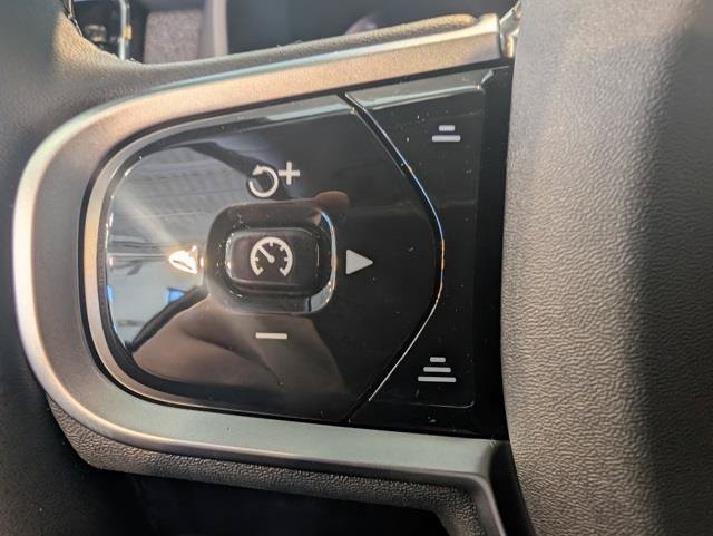 New 2026 Volvo XC90 B6 Ultra w/ Protection Package AWD/4WD image 17