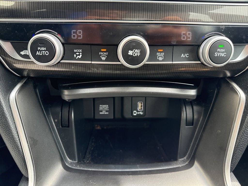 Used 2020 Honda Accord Sport image 21