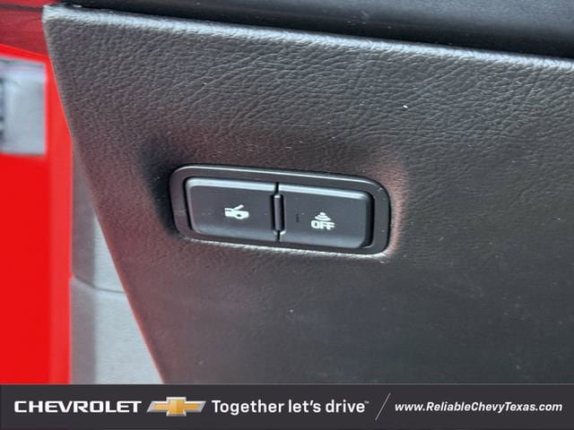 Used 2015 Chevrolet Corvette Stingray Convertible w/ 3LT Preferred Equipment Group image 29