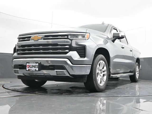 Used 2023 Chevrolet Silverado 1500 LTZ AWD/4WD image 27