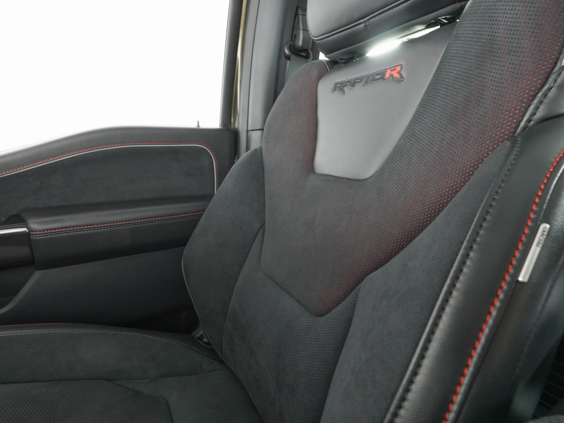 Used 2025 Ford F150 Raptor w/ Equipment Group 803A Raptor R image 29