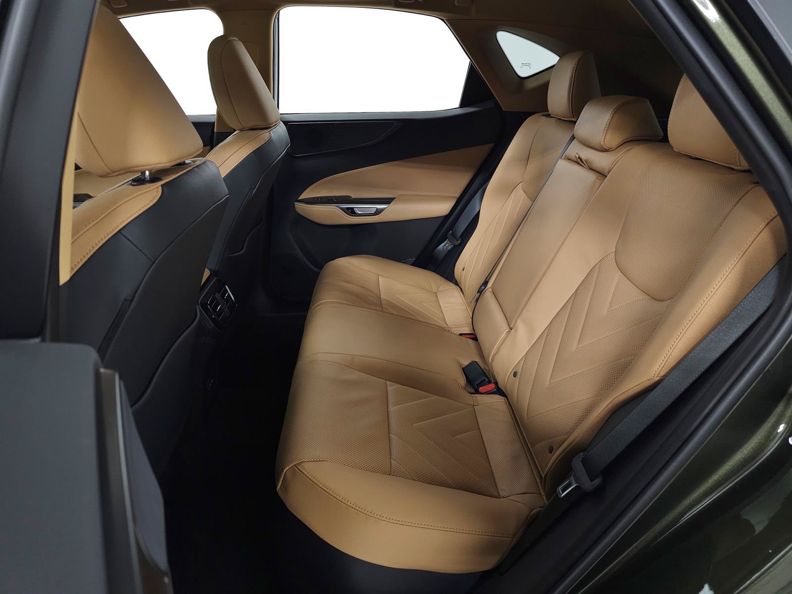 Used 2023 Lexus NX 350h AWD w/ Vision Package image 34