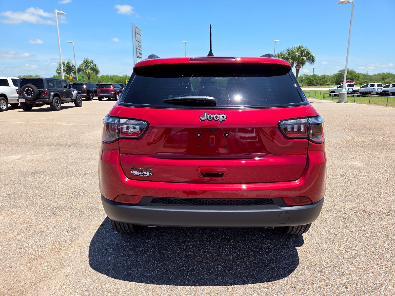 New 2026 Jeep Compass Latitude AWD/4WD image 6