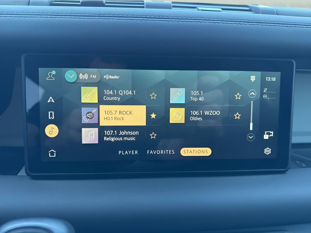 Used 2024 Land Rover Defender 110 S AWD/4WD image 19