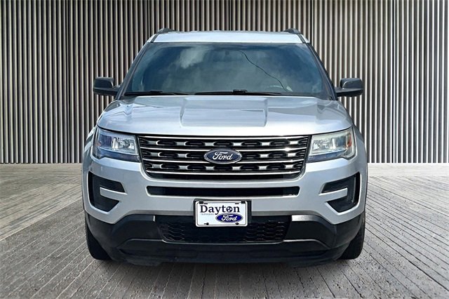 Used 2017 Ford Explorer Base image 3