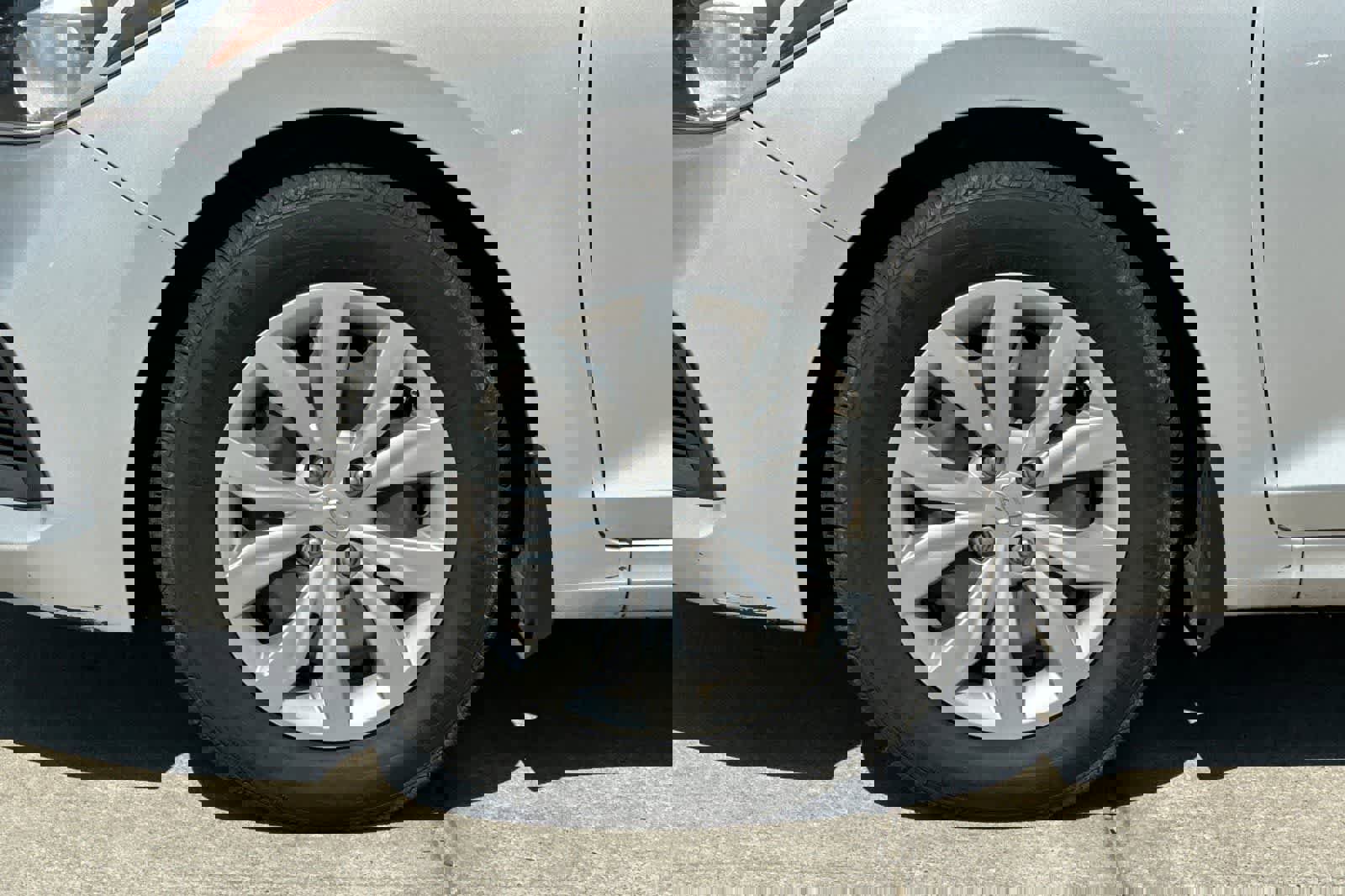 Used 2018 Hyundai Accent SE image 12