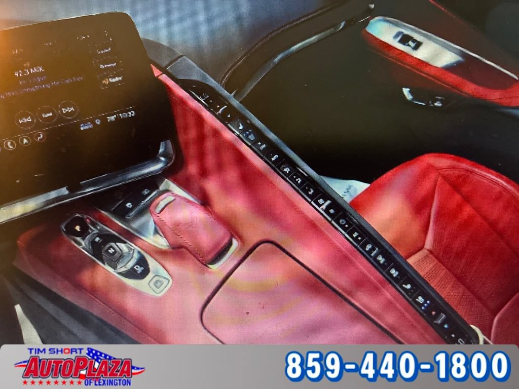 Used 2020 Chevrolet Corvette Stingray Preferred Cpe w/ 2LT Preferred Equipment Group RWD image 7