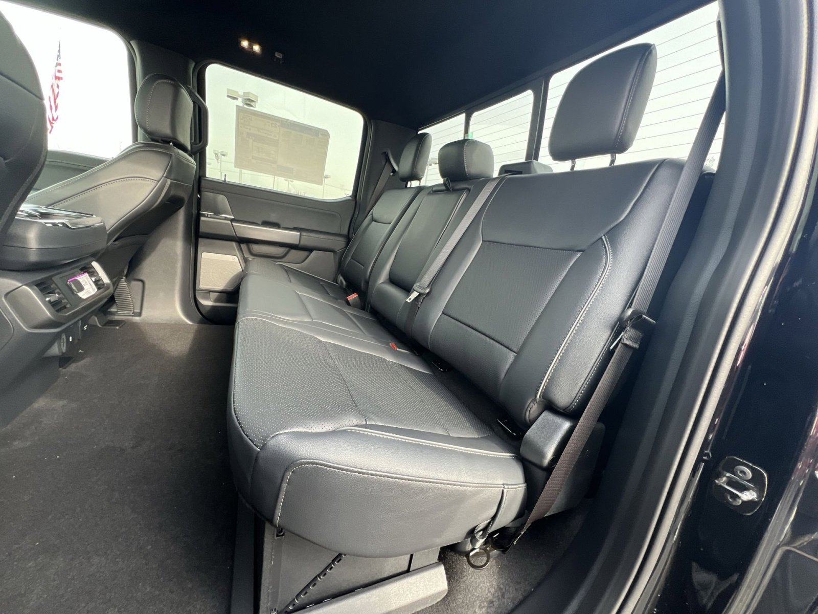 New 2026 Ford F150 Lariat w/ Equipment Group 501A Mid image 24