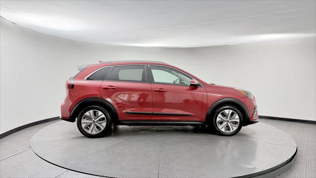 Used 2022 Kia Niro EX w/ Cold Weather Package FWD image 9